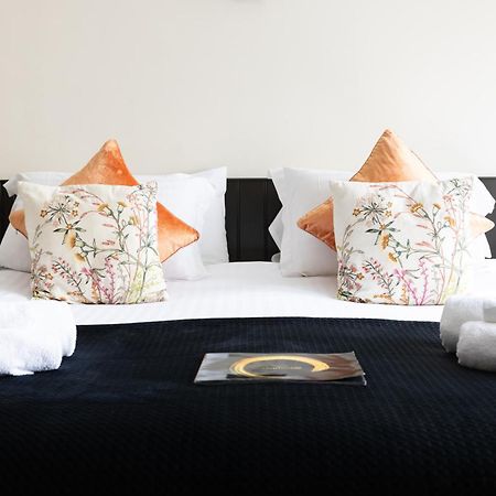 Hotel The Lighthouse Frome Esterno foto