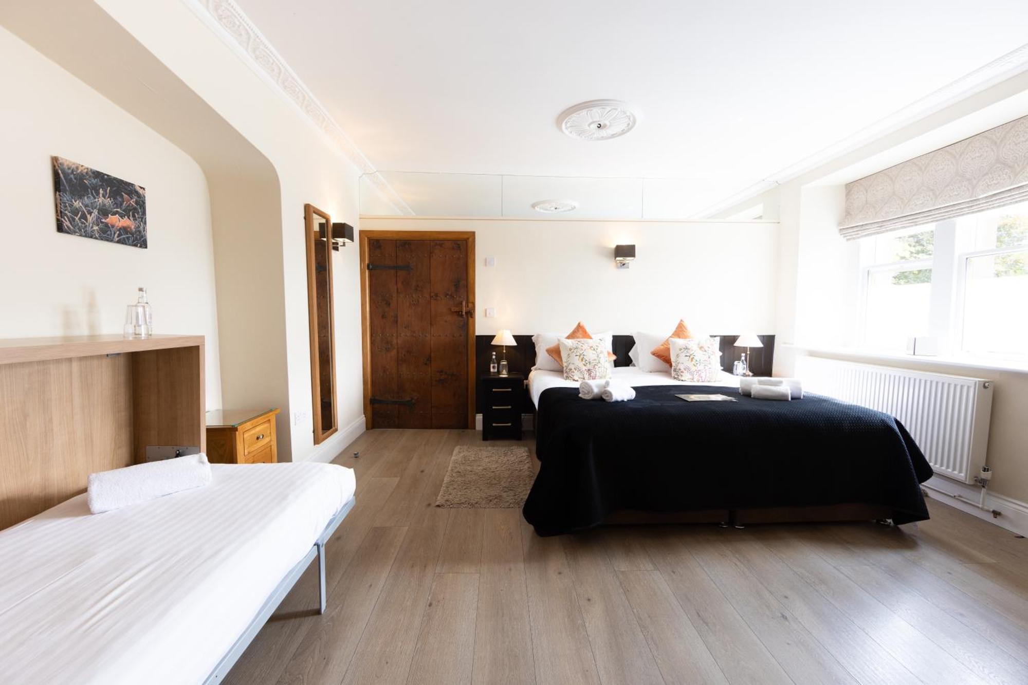 Hotel The Lighthouse Frome Esterno foto