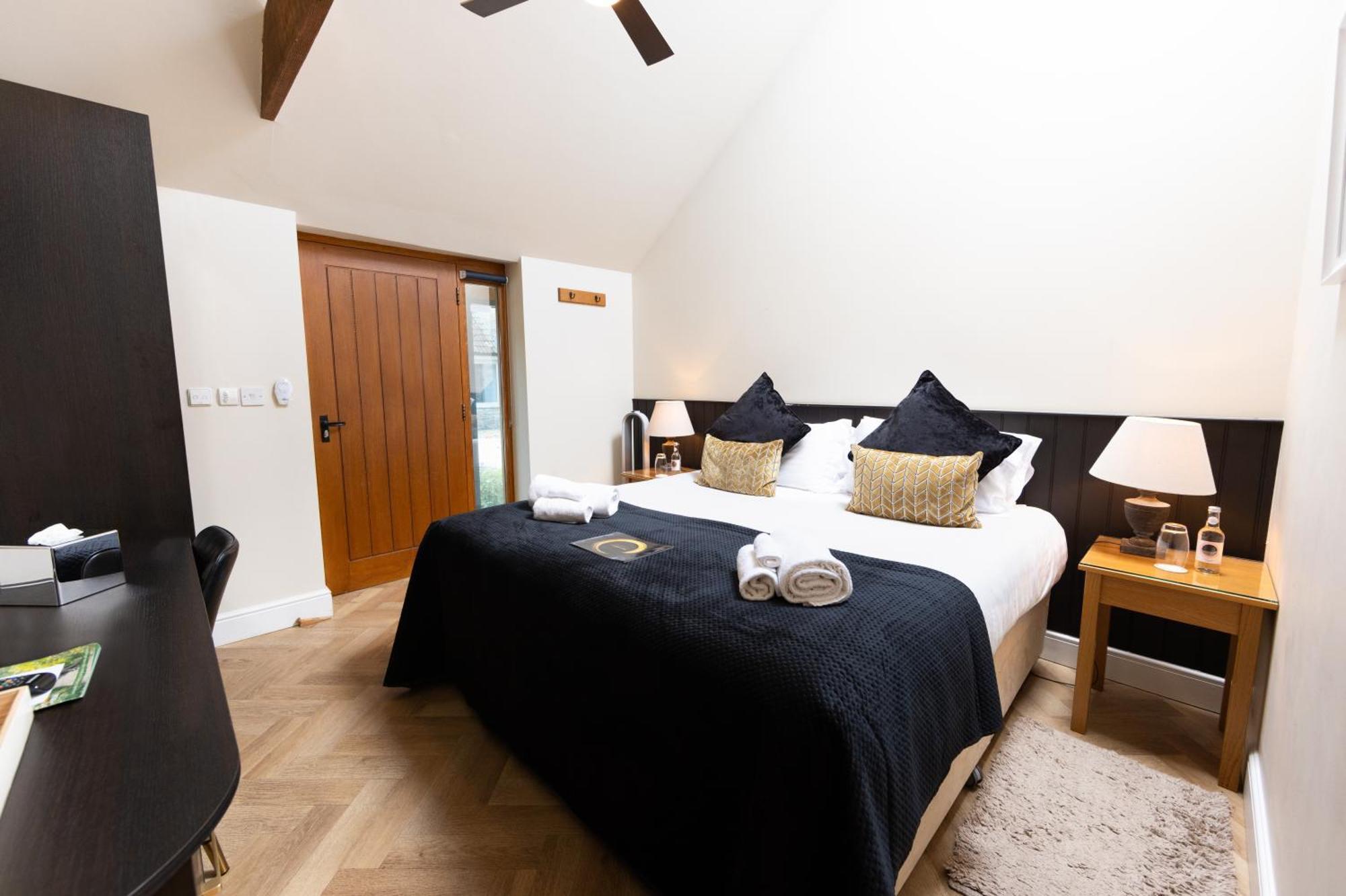 Hotel The Lighthouse Frome Esterno foto