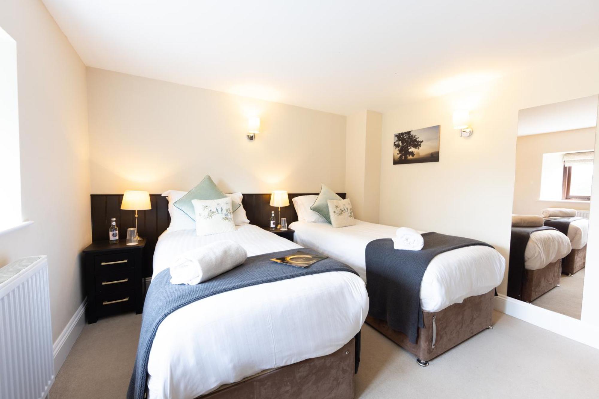 Hotel The Lighthouse Frome Esterno foto